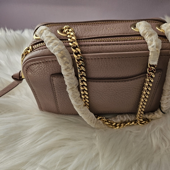 The Glam Shot 21 Camera Chain Crossbody Bag - Picture 7 of 9